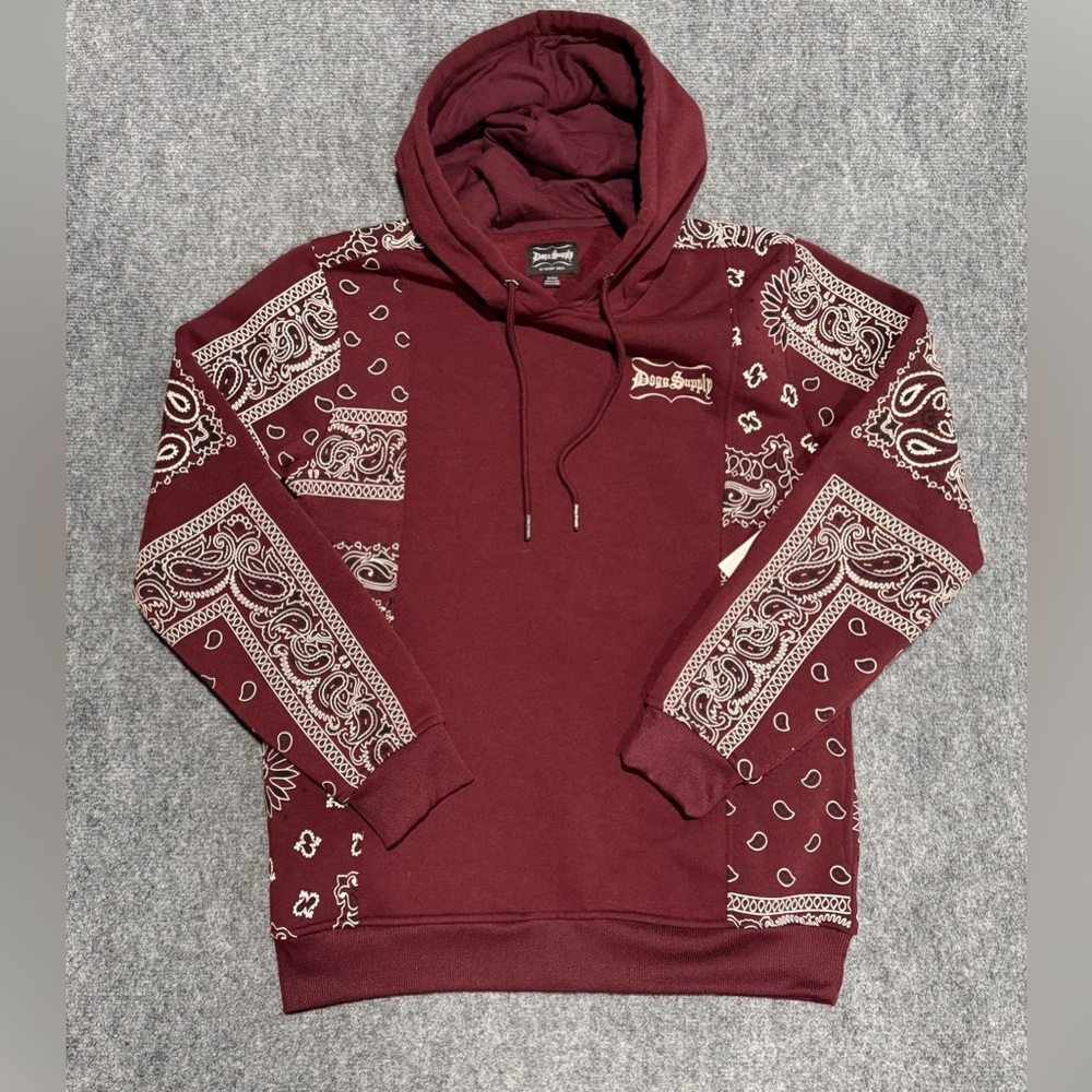 NWT Dogg Supply by Snoop Dogg Burgundy Paisley Hoodie - Size S